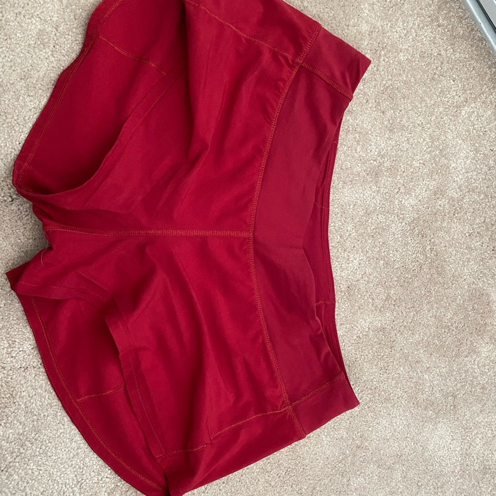 Lululemon speed up low rise shorts, 2.5